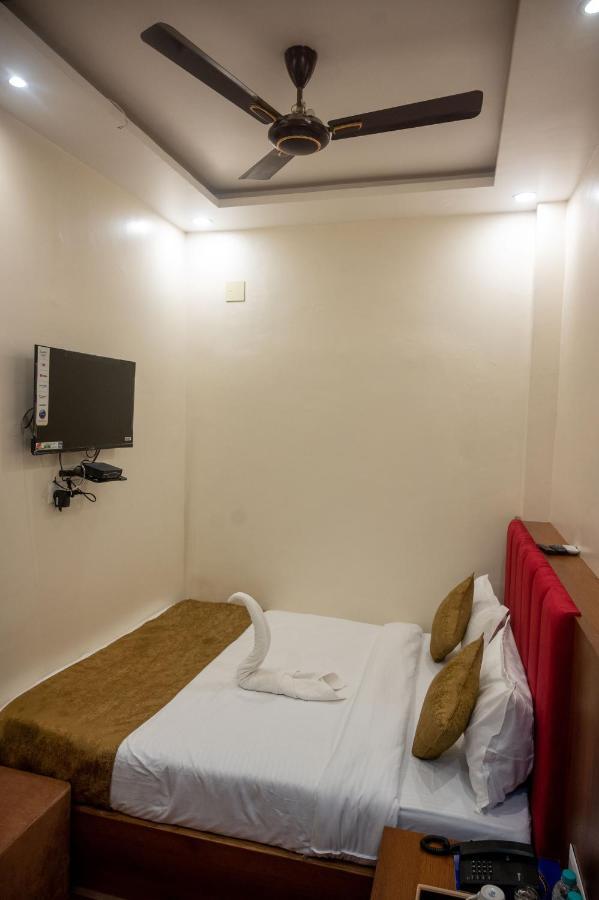 Kiran Palace Otel Varanasi Dış mekan fotoğraf
