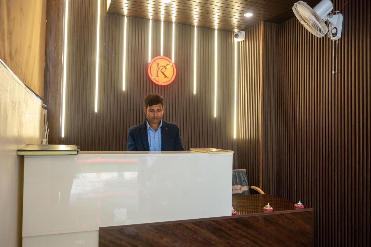 Kiran Palace Otel Varanasi Dış mekan fotoğraf