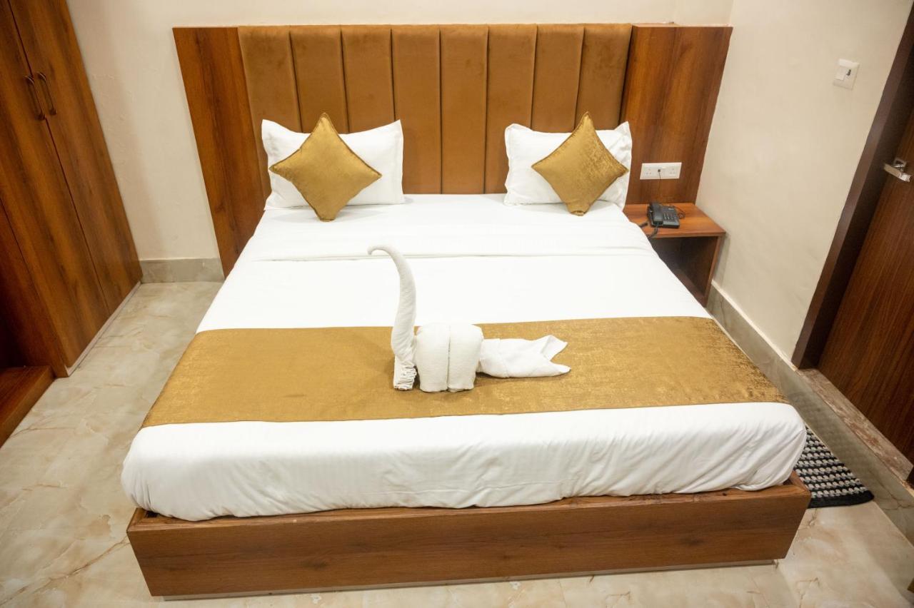 Kiran Palace Otel Varanasi Dış mekan fotoğraf