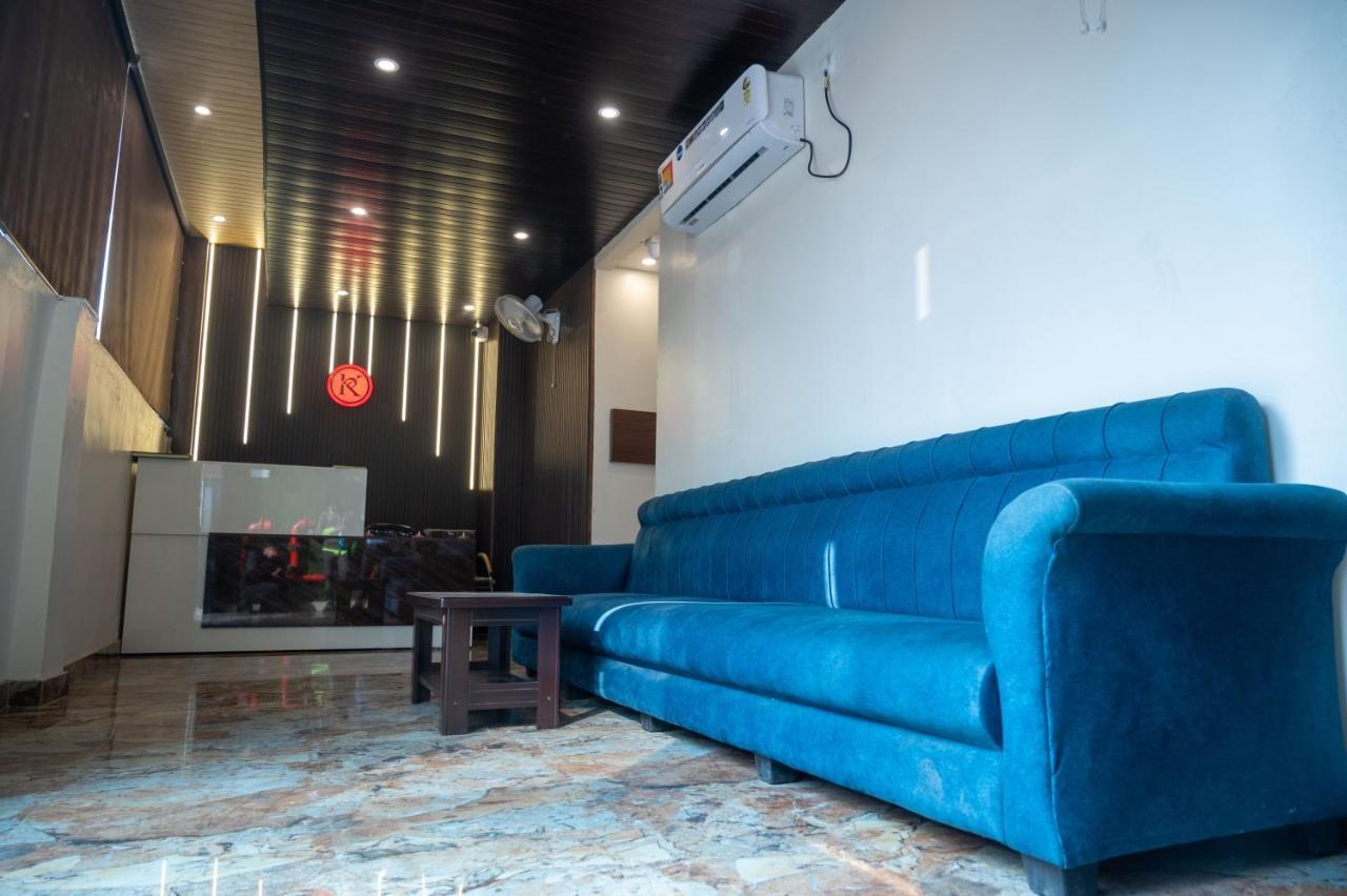 Kiran Palace Otel Varanasi Dış mekan fotoğraf